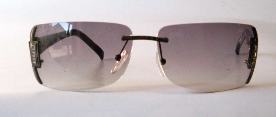 8450.4-Grau